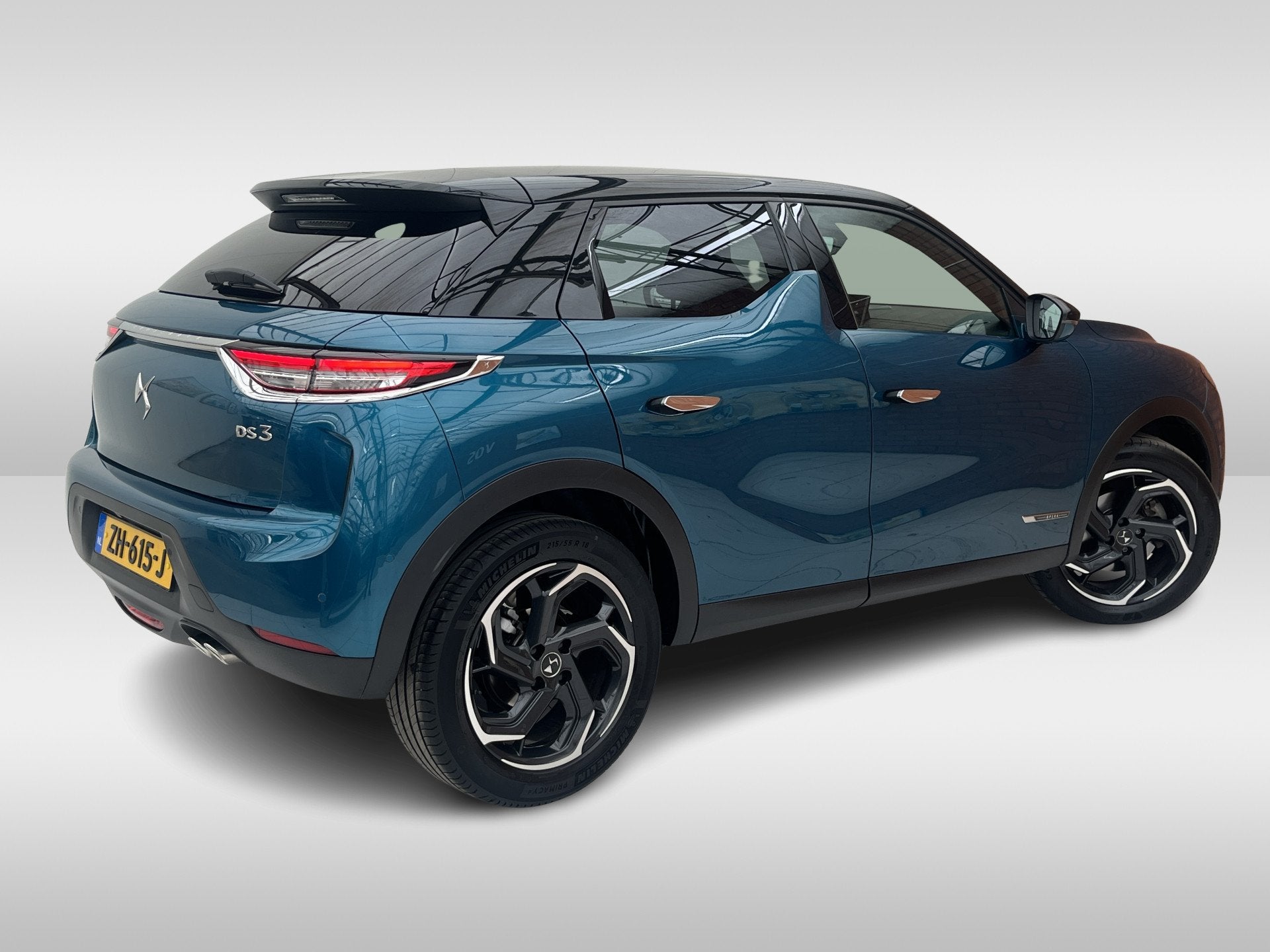 DS DS 3 Crossback PureTech 130 EAT8 Grand Chic | Stoelverwar, Auto's, DS, 12 maanden, Gebruikt, Euro 6, Blauw