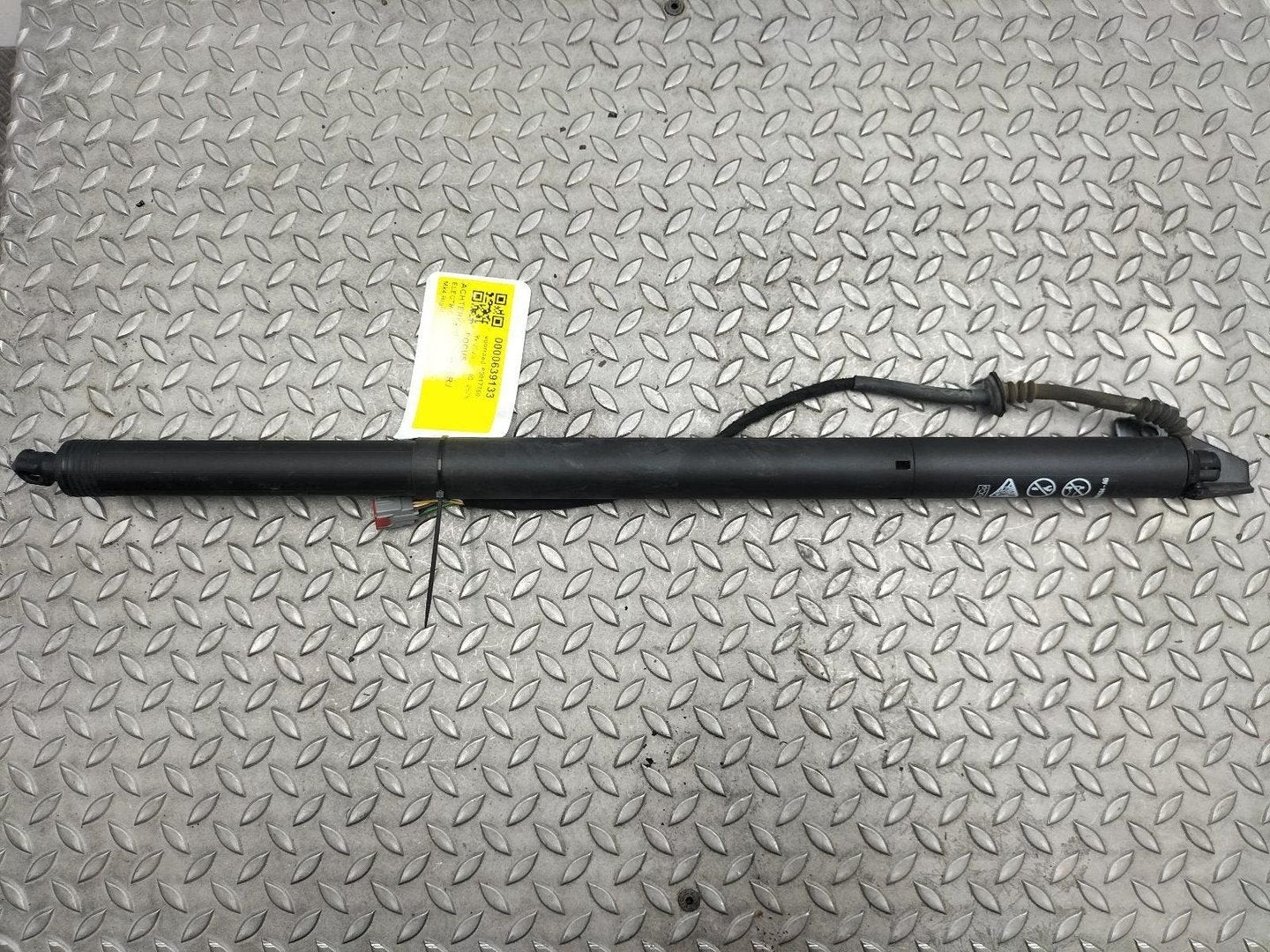 FORD FOCUS ST-Line ACHTERKLEP GASVEER / ELEKTRISCHE SPINDEL, Ophalen of Verzenden, Gebruikt, Stiba lid