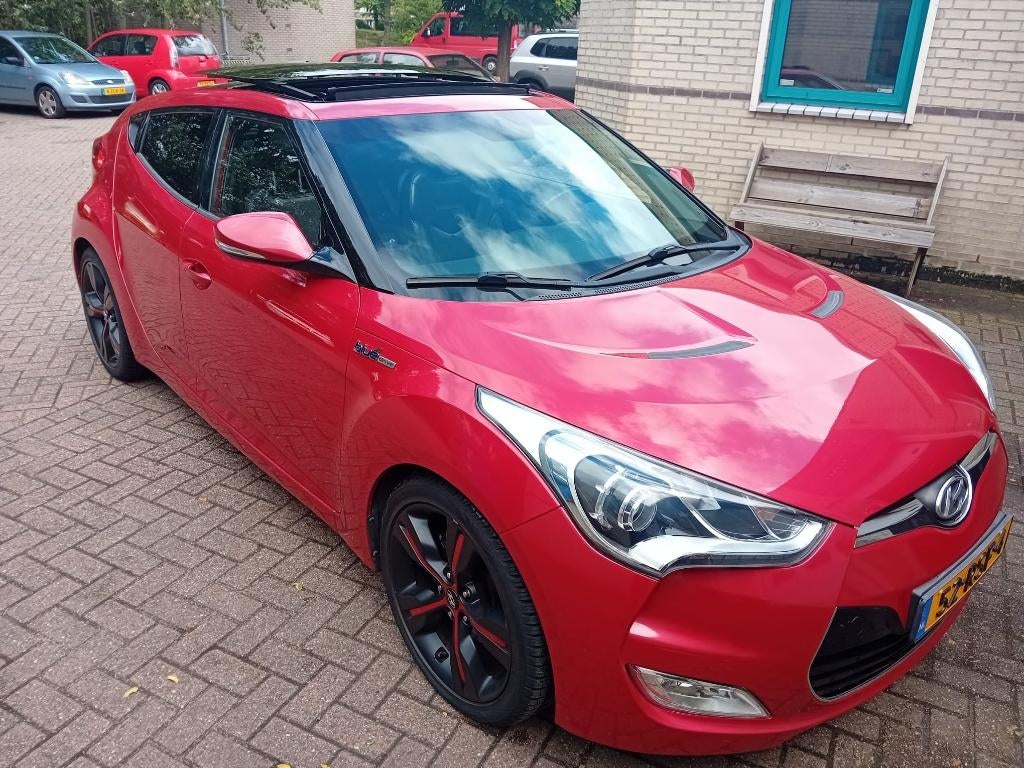 Hyundai Veloster 1.6 GDI 104KW 2011 Rood, Auto's, Voorwielaandrijving, 1160 kg, 1591 cc, 4 cilinders