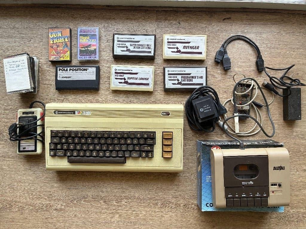 Commodore VIC-20 set Super Expander Programmer’s Aid, Computers en Software, Vintage Computers, Ophalen of Verzenden