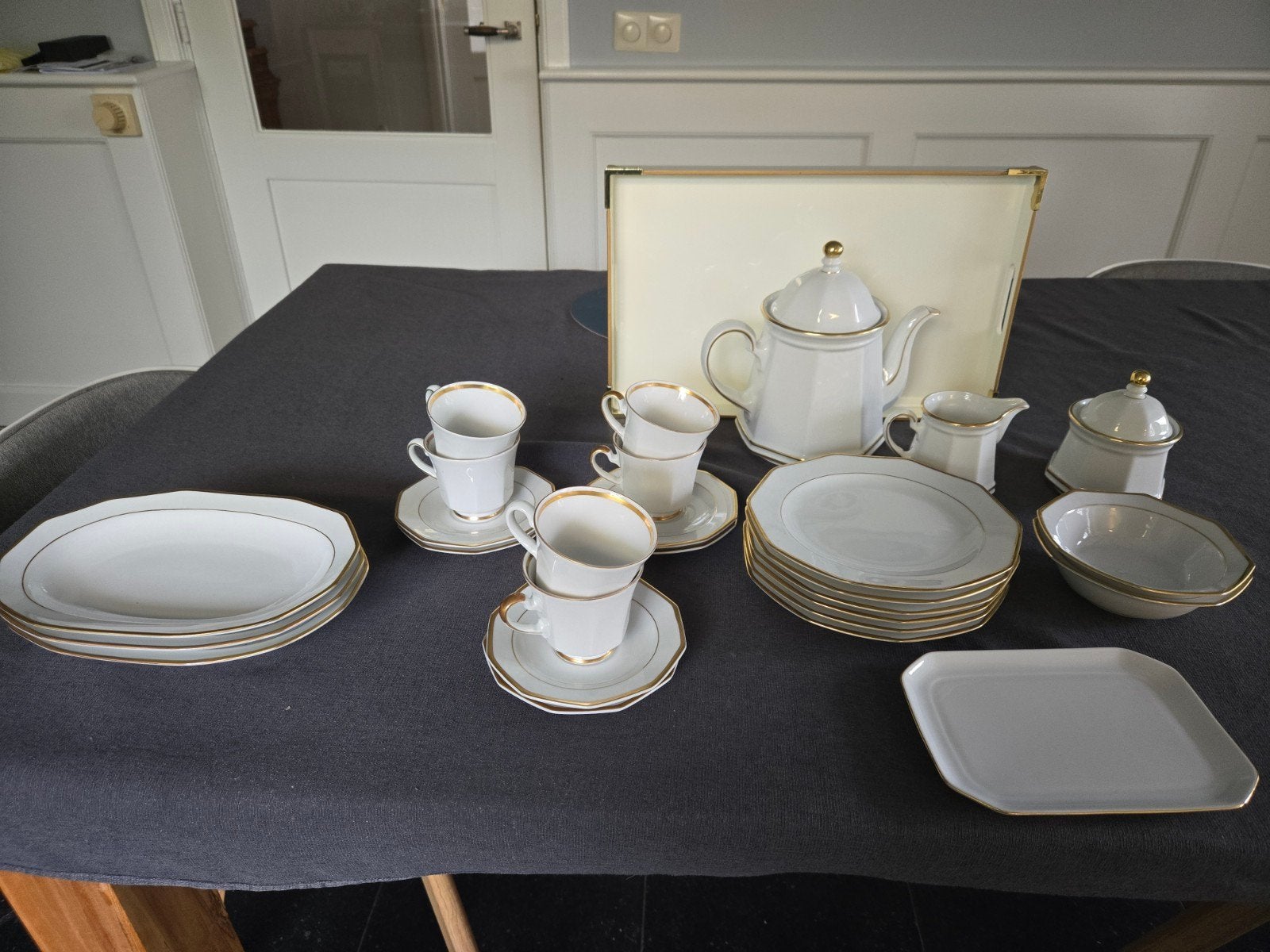 Servies Bavaria, Huis en Inrichting, Keuken | Servies, Ophalen of Verzenden, Porselein, Overige stijlen