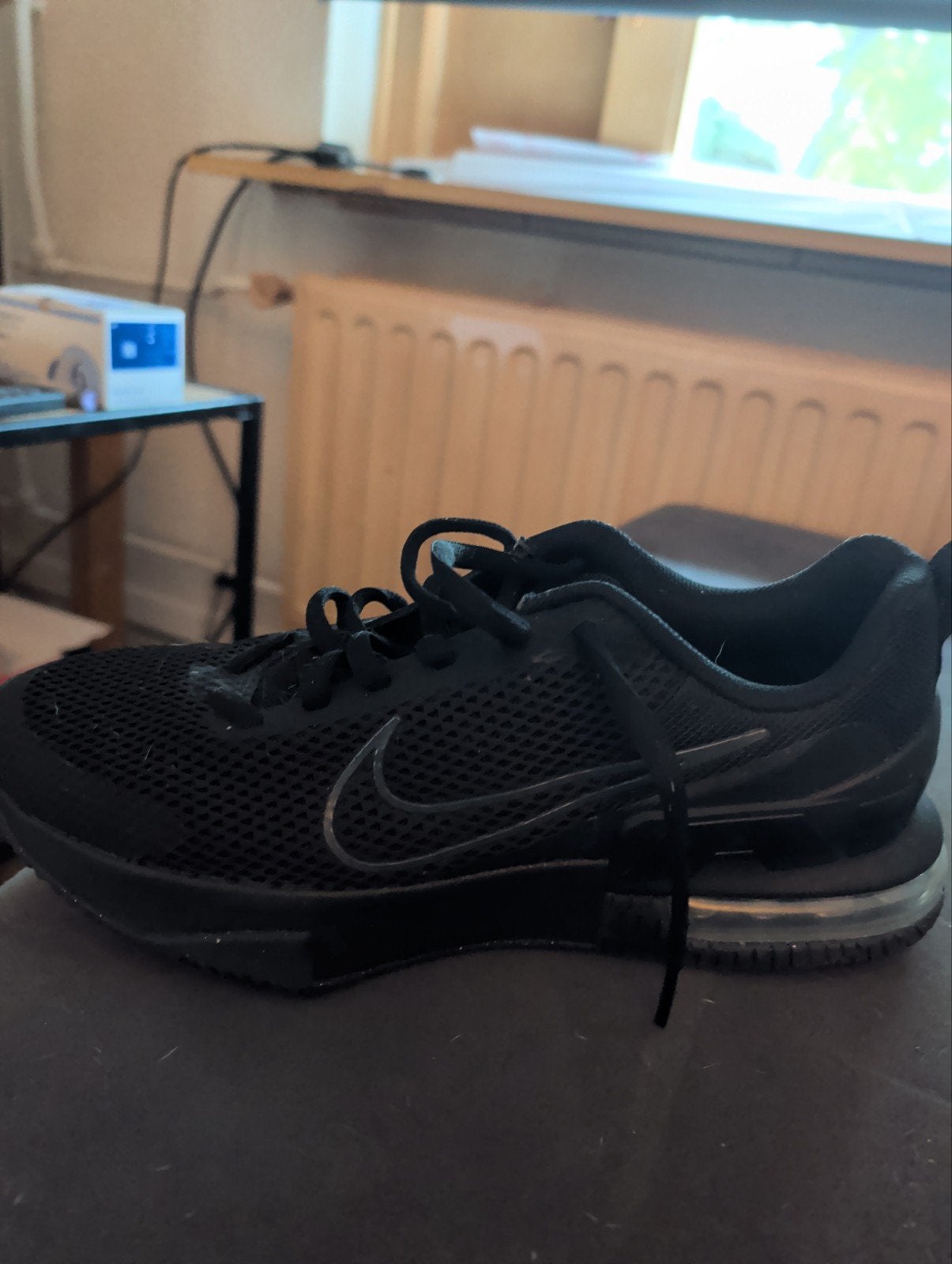 nike Air Max, Ophalen of Verzenden, Zo goed als nieuw, Overige sporten, Hardloopschoenen