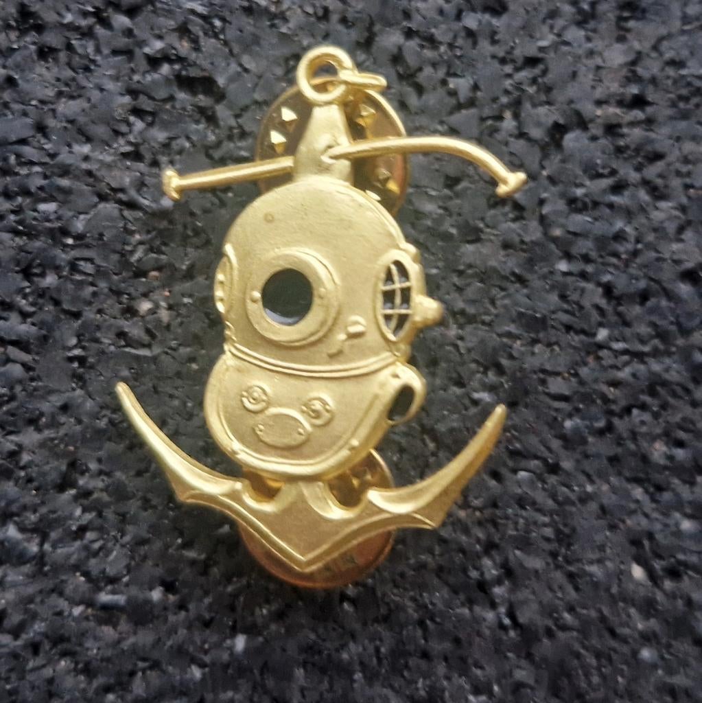 Marine Genie Duiker embleem, Verzamelen, Ophalen of Verzenden, Marine, Nederland, Embleem of Badge
