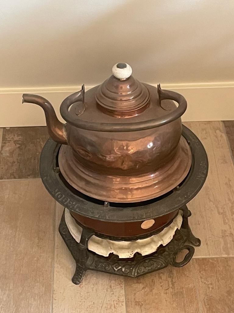 Antieke petroleum stel met koperen ketel, Antiek en Kunst, Antiek | Keukenbenodigdheden, Ophalen