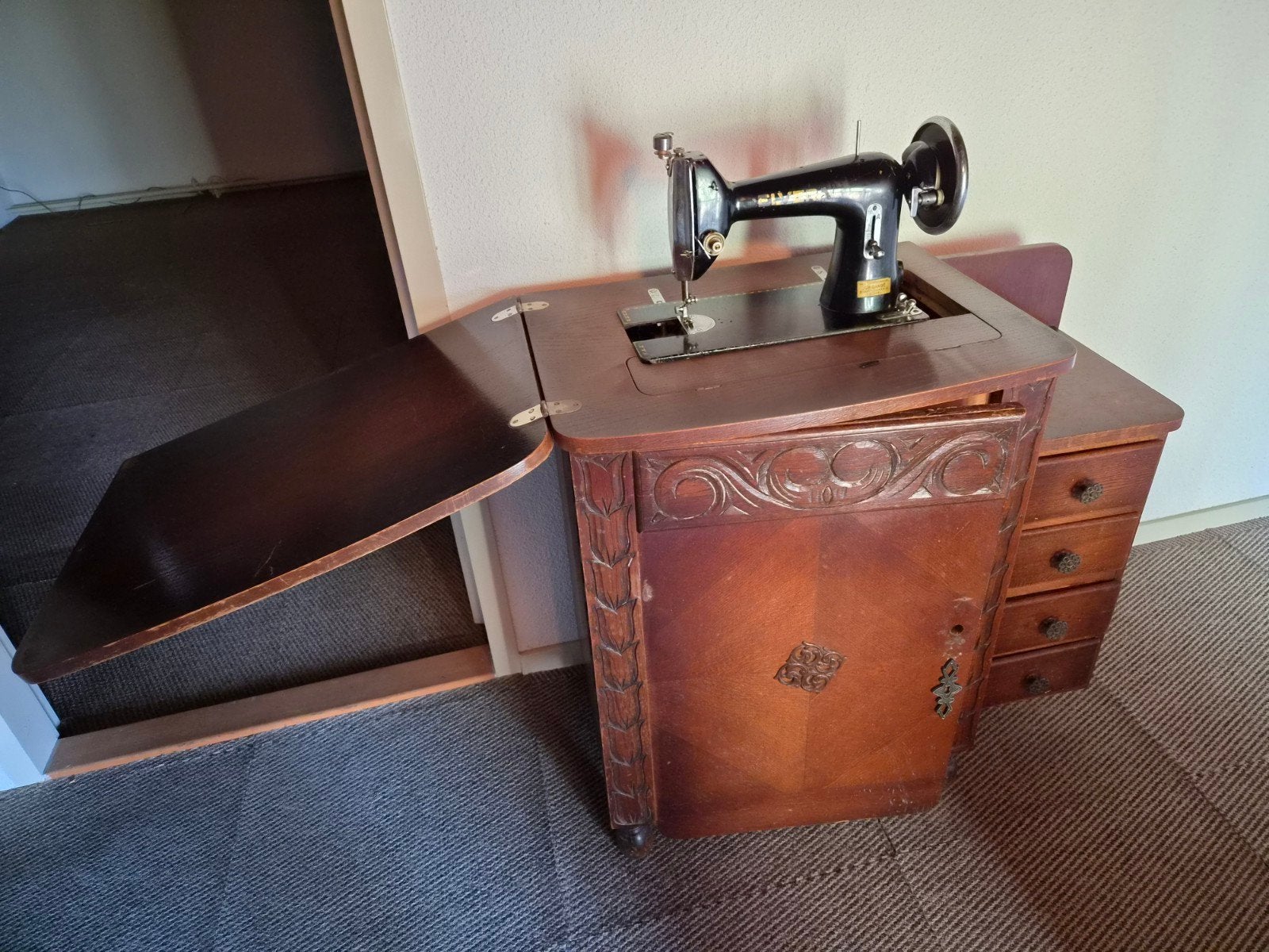 Antieke Singer Naaimachine in Originele Kast, Antiek en Kunst, Antiek | Naaimachines, Ophalen