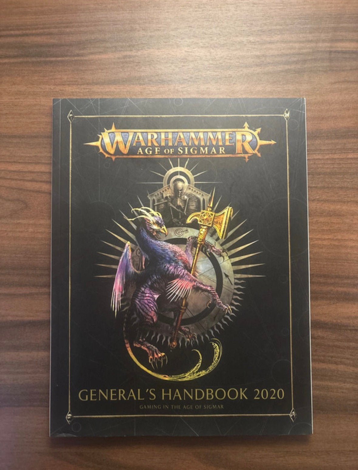Warhammer Age of Sigmar General’s Handbook 2020, Ophalen of Verzenden, Zo goed als nieuw, Warhammer, Boek of Catalogus