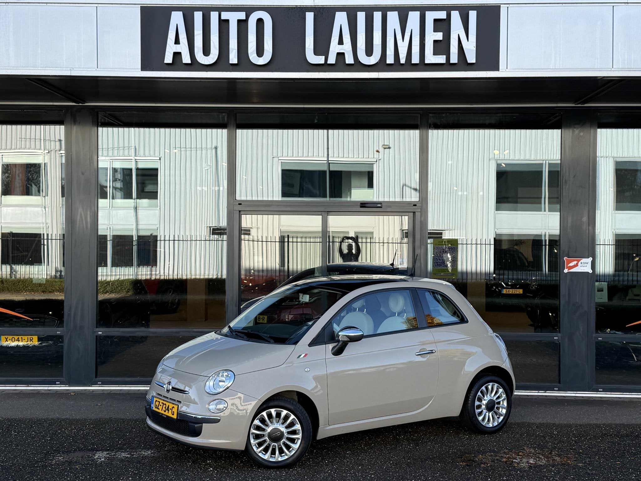 Fiat 500 1.2 Lounge Panodak Airco LM Velgen Radio CD Chrome, Auto's, Euro 5, Stof, Gebruikt, 1242 cc