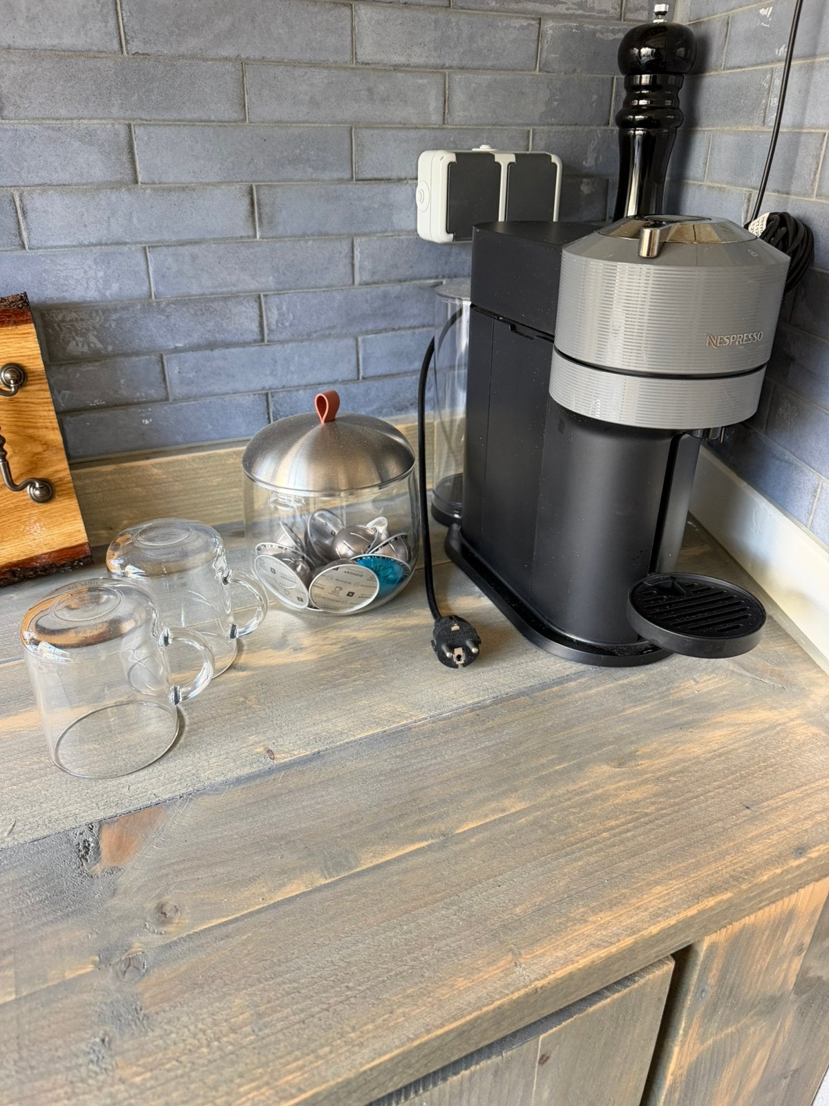 Nespresso koffiemachine Vertuo Next zgan, Witgoed en Apparatuur, Ophalen of Verzenden, Zo goed als nieuw