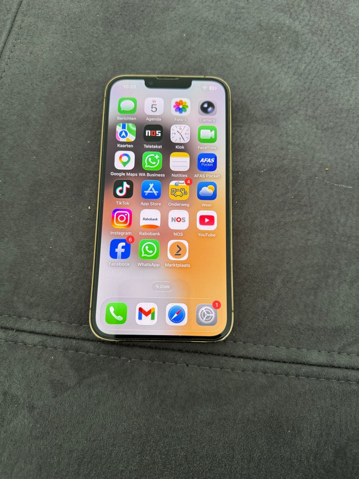 Apple iPhone 13 Pro 128GB Goud - Zo goed als nieuw, Telecommunicatie, Mobiele telefoons | Apple iPhone, Ophalen, 128 GB, Zo goed als nieuw
