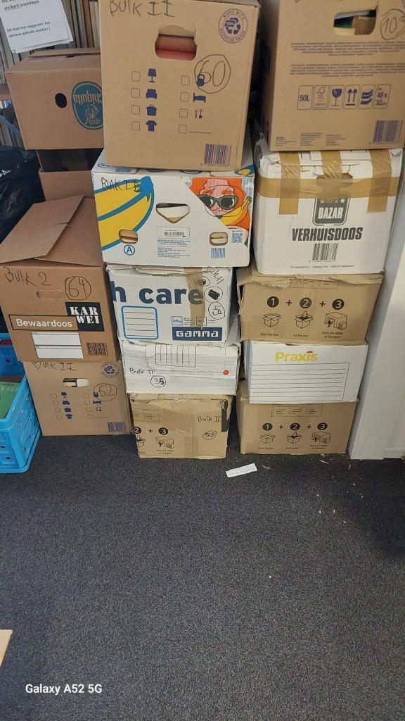 800 boeken - lezen, decoratie of knutselproject, Boeken, Partijen en Verzamelingen, Gelezen, Overige, Ophalen