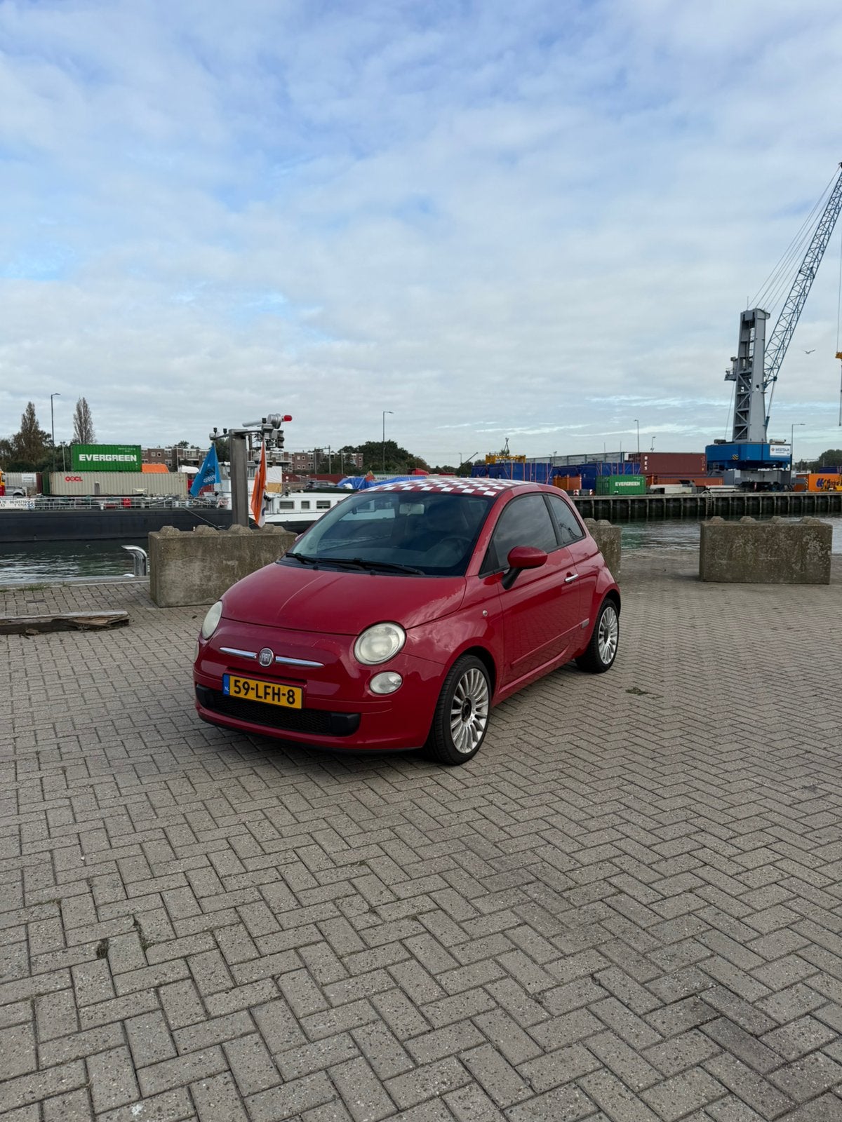 Fiat 500 1.4 16V 101pk 2010, Auto's, Voorwielaandrijving, USB, 31 €/maand, 4 cilinders