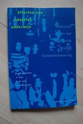 EFFECTEN VAN ADAPTIEF ONDERWIJS door AAM Houtveen ea, Ophalen of Verzenden, Zo goed als nieuw