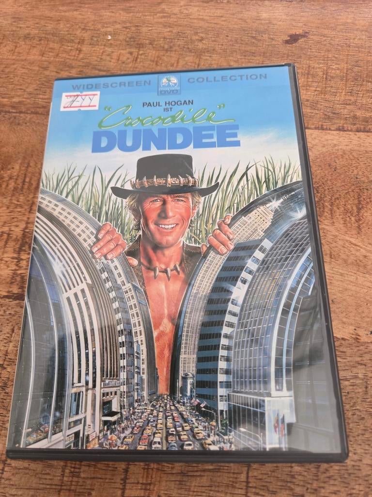 Crocodile dundee dvd, Ophalen of Verzenden, Zo goed als nieuw