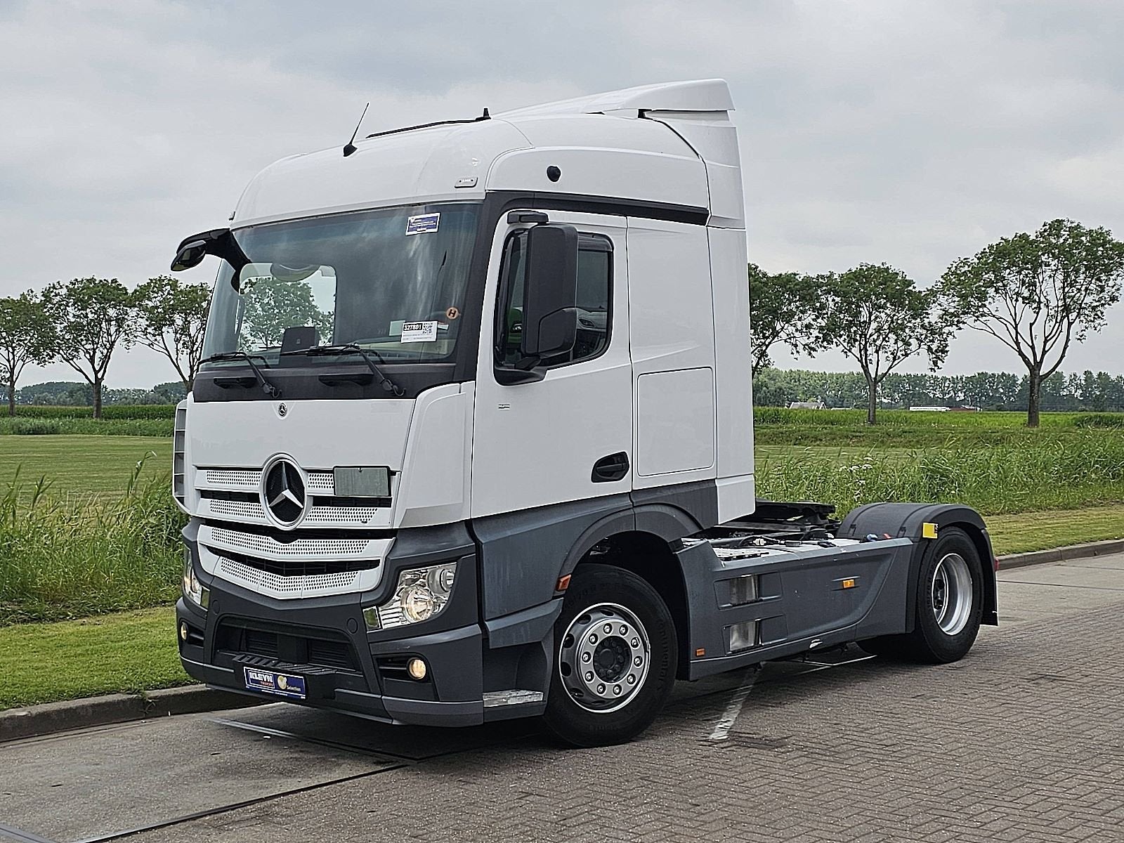 MERCEDES-BENZ ACTROS 1845 LS str.sp. 2x tank, Auto's, Vrachtwagens, Automaat, Euro 6, Stoelverwarming, Wit