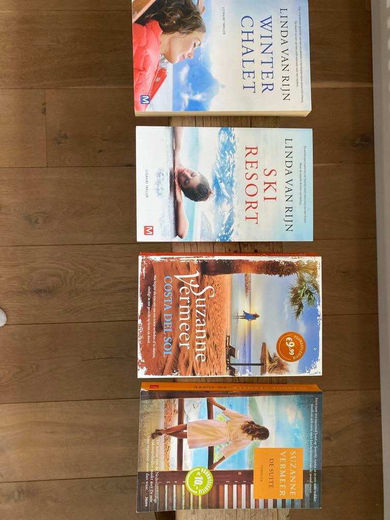 4 heerlijke vakantieboeken: Suzanne Vermeer & Linda van Rijn, Ophalen of Verzenden, Zo goed als nieuw