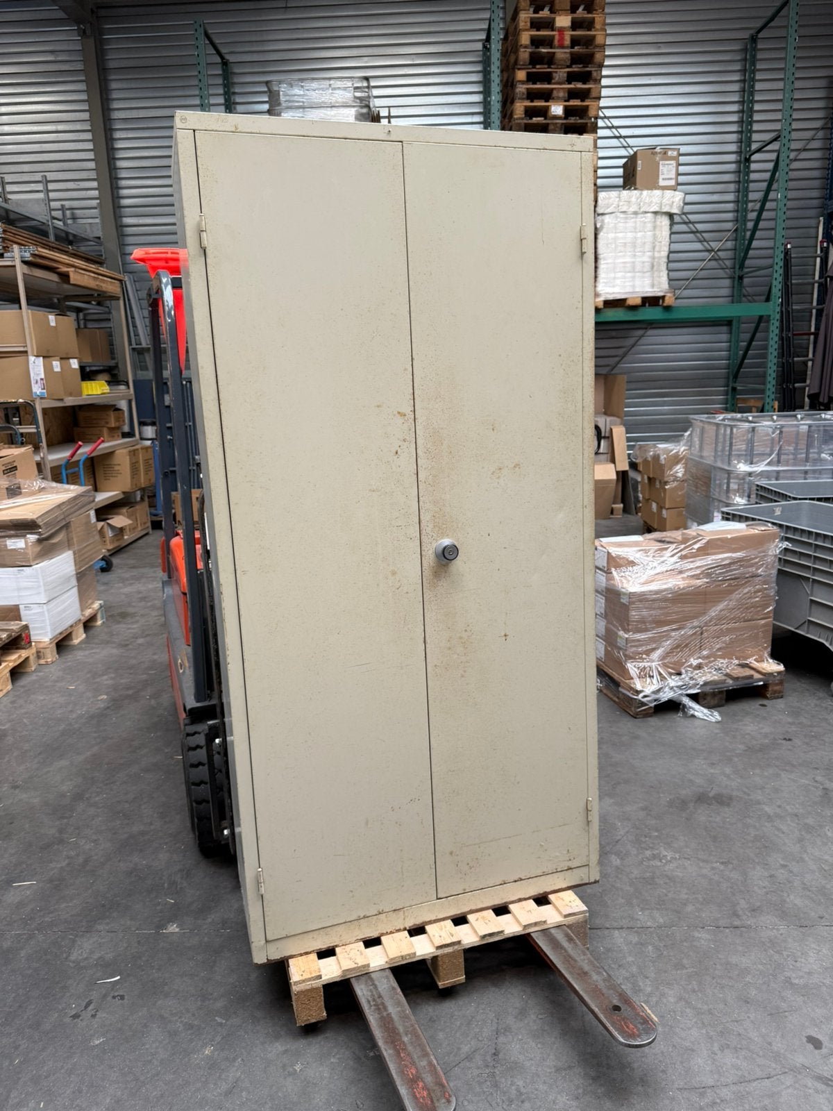 Stalen kast metalen kast opslag kast garage schuur, Ophalen, 50 tot 100 cm, Zo goed als nieuw, Metaal