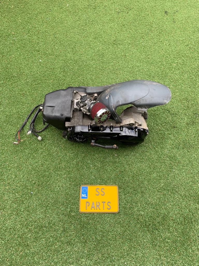 Skipper lx 125cc 2t blok plug and play, Ophalen of Verzenden