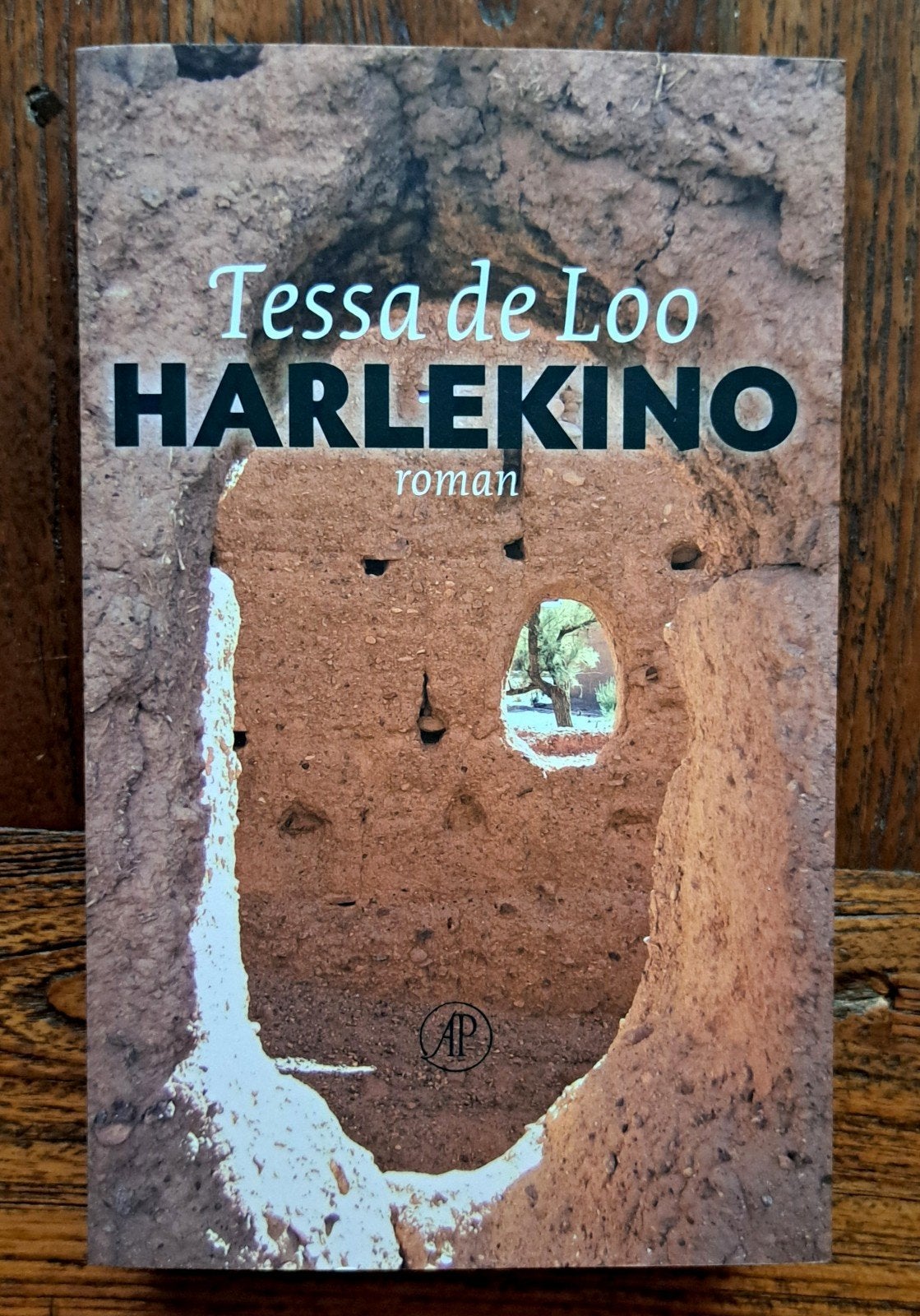 Harlekino door Tessa de Loo, Nieuw, Tessa de Loo, Ophalen of Verzenden, Nederland