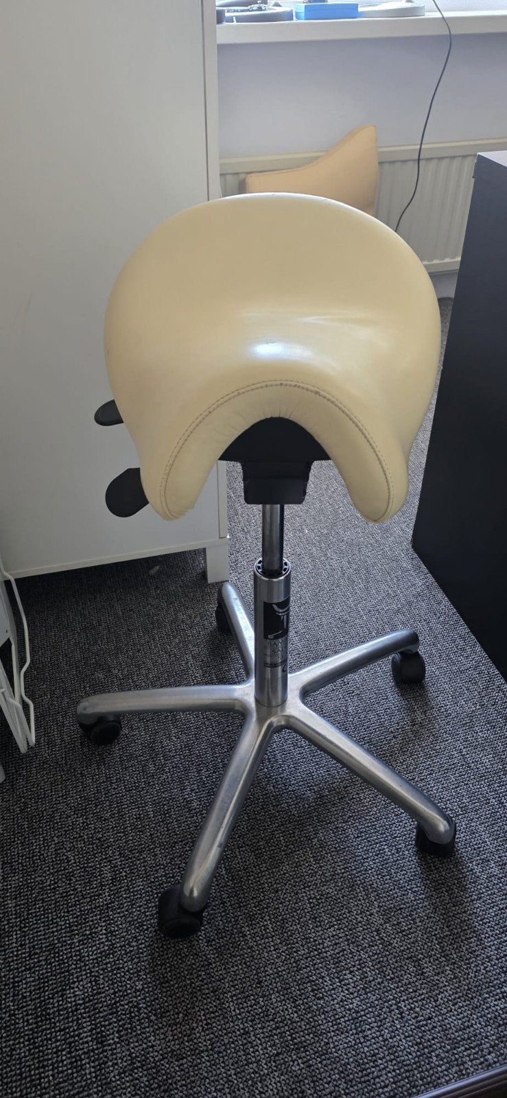 Bambach Zadelkruk Crème - Ergonomisch en Verstelbaar, Ophalen, Gebruikt, Beige, Bureaukruk