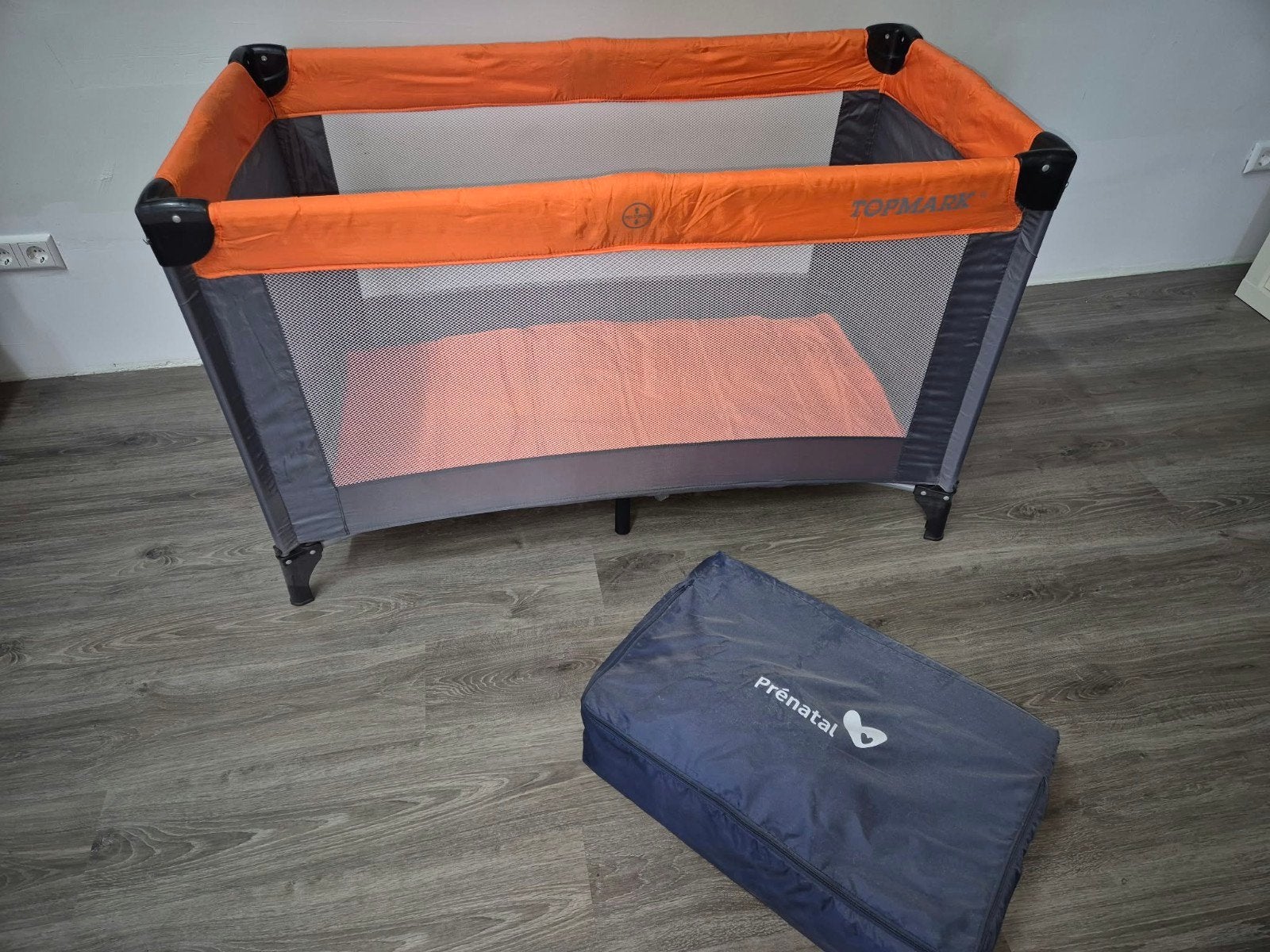 Topmark campingbedje met matras, Ophalen, Gebruikt, Rechthoekig