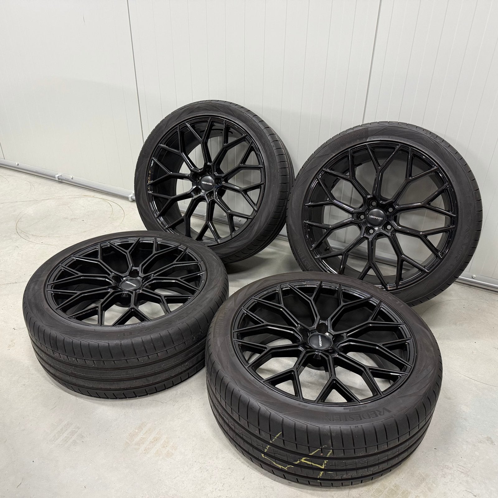 20 inch Veeman velgen met Vredestein banden Audi Q3, Ophalen, Gebruikt, 255 mm, Banden en Velgen