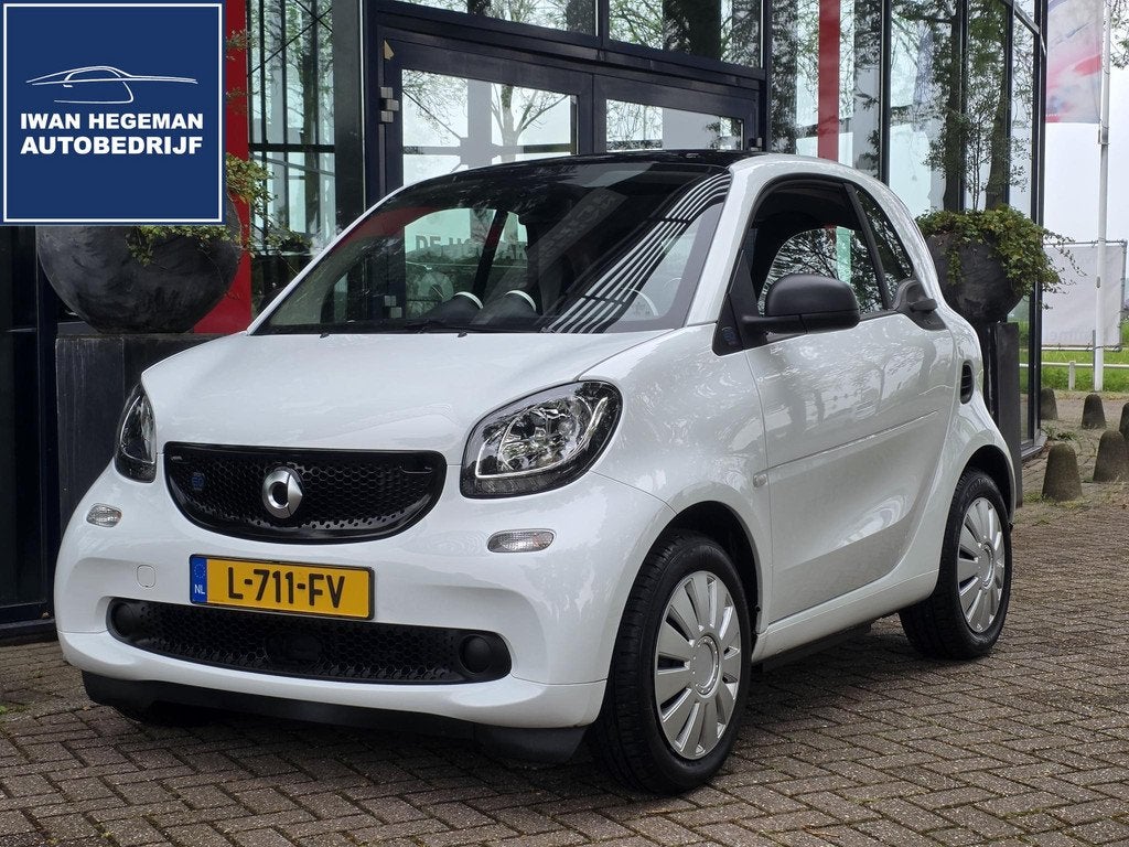 Smart fortwo EQ Essential 18 kWh | SOH 89% | Climate Control, Auto's, Smart, Automaat, 12 maanden, 82 pk, Wit