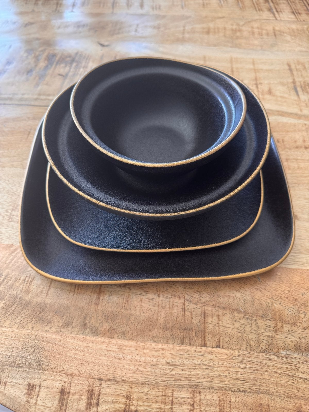 Porselein Zwart-gouden serviesset 25-delig, Ophalen, Keramiek, Zo goed als nieuw, Modern