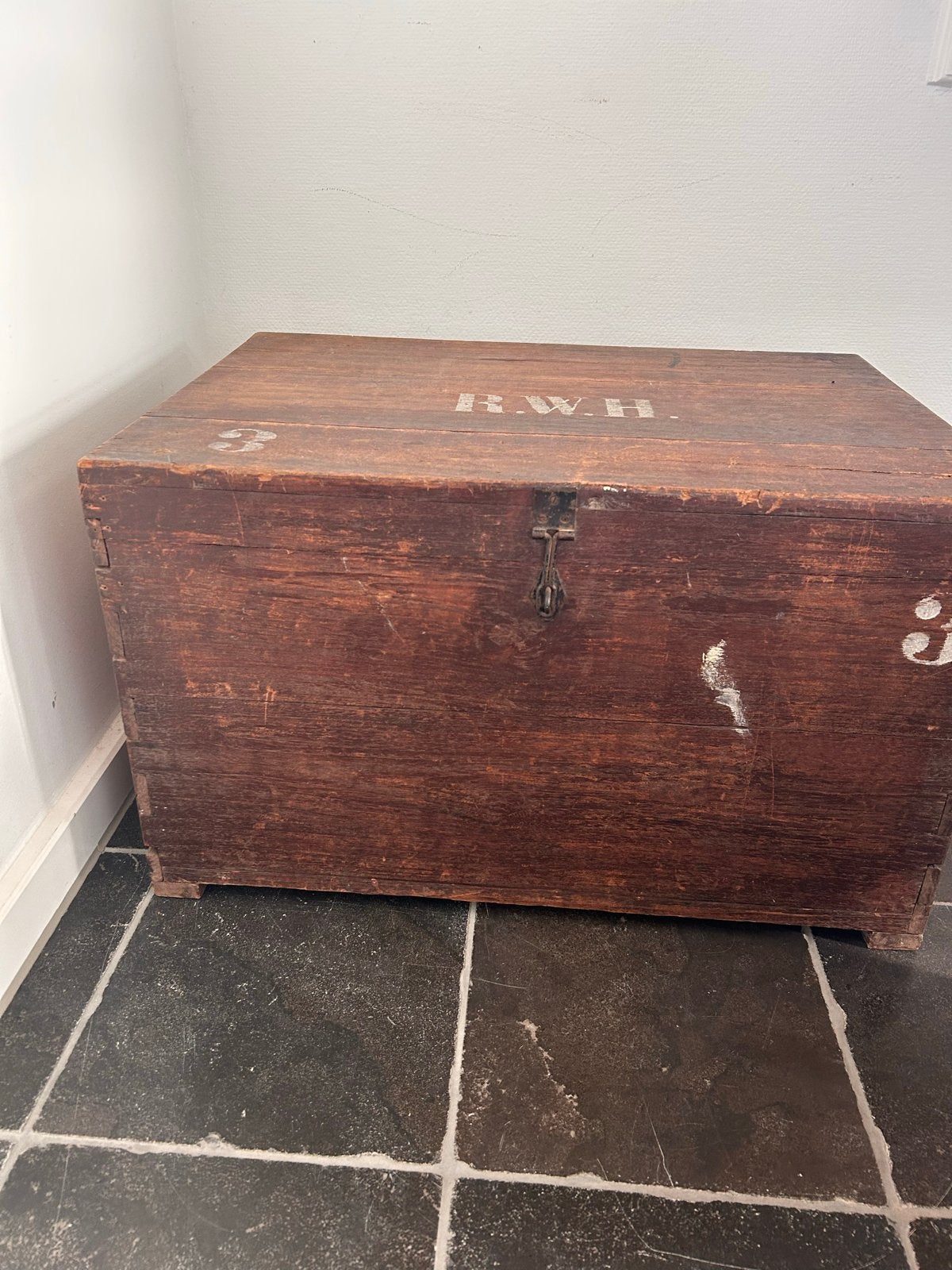 Antieke kist , salontafel, Ophalen