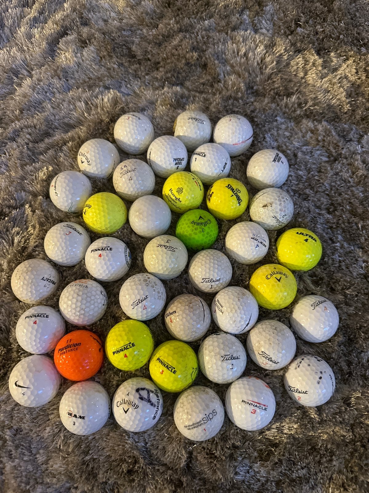 40 gebruikte golfballen van diverse topmerken, Sport en Fitness, Ophalen of Verzenden, Gebruikt, Bal(len), Overige merken