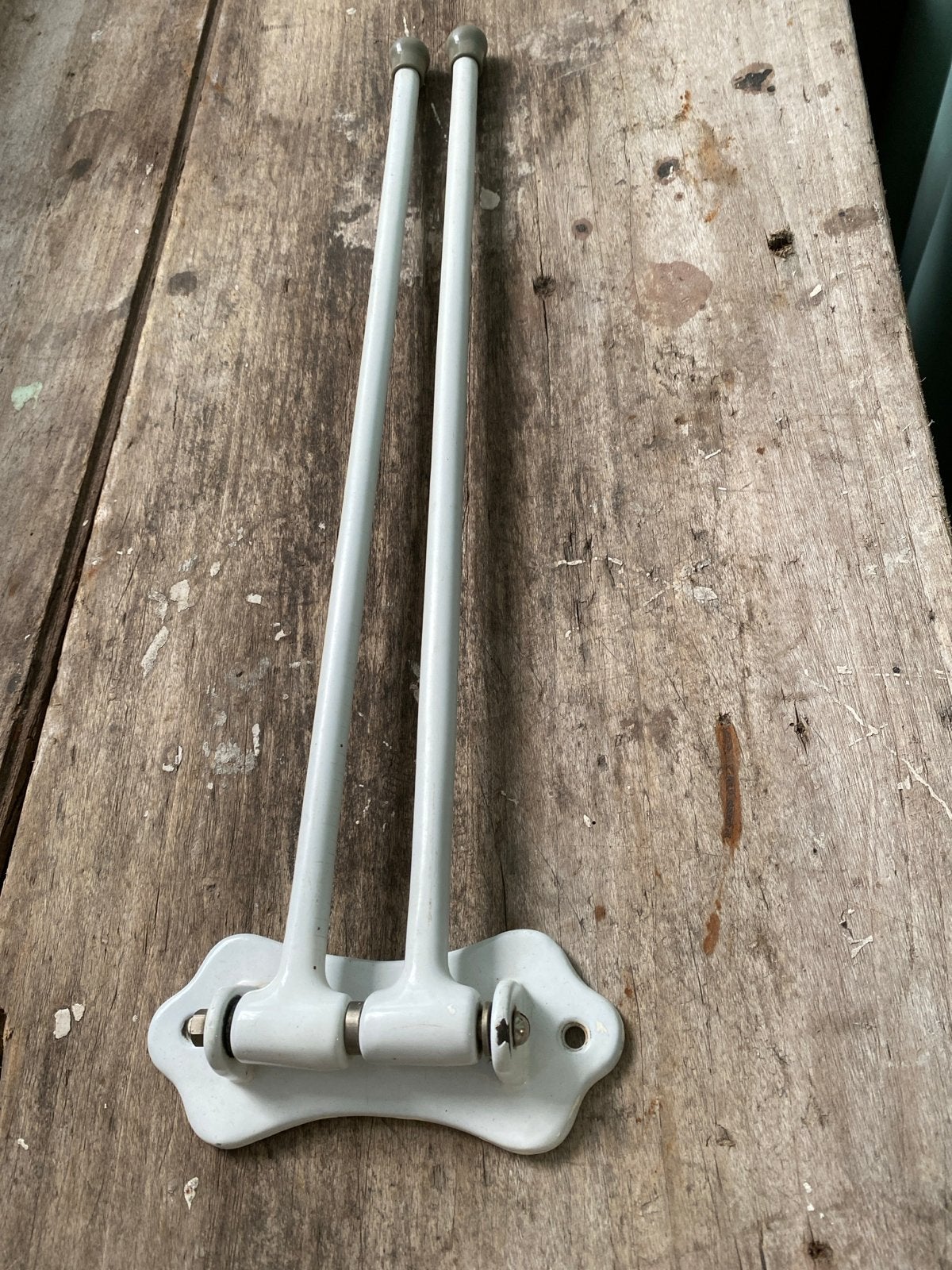 Vintage Porseleinen Handdoekenrek - Wit, Ophalen of Verzenden