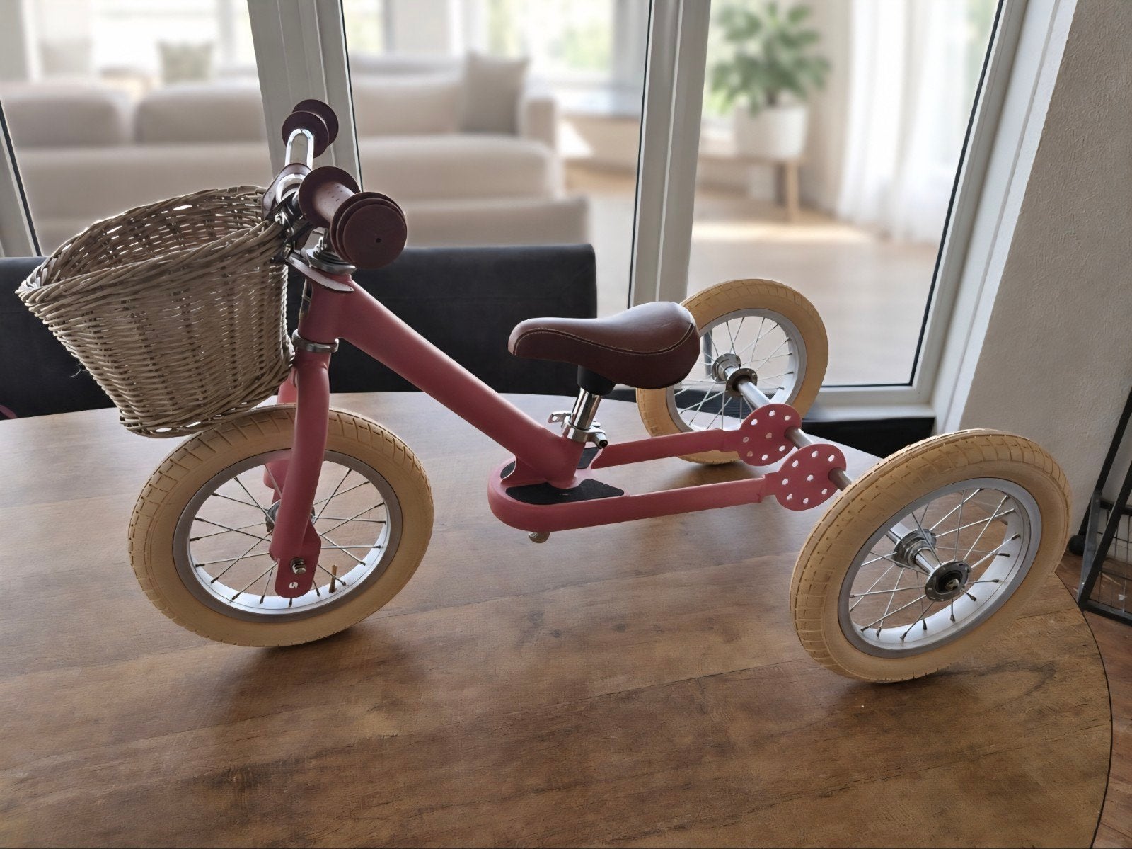 Trybike loopfiets/driewieler roze met mandje, Ophalen, Gebruikt, Trybike