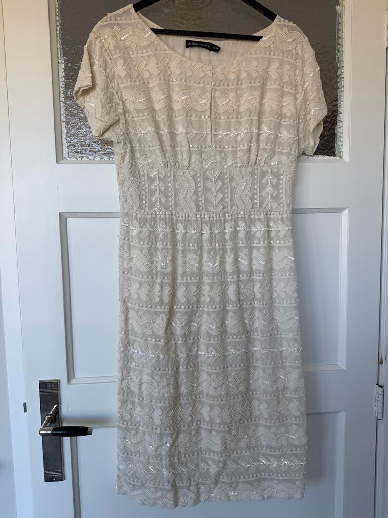 Antik Batik Jurk met kraaltjes, Wit, Ophalen of Verzenden, Zo goed als nieuw, Knielengte