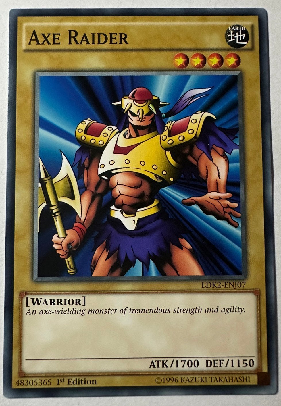 Yu-Gi-Oh! Axe Raider Legendary Print !, Ophalen of Verzenden, Zo goed als nieuw, Losse kaart