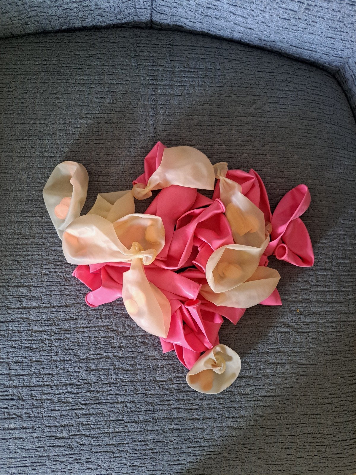 Roze ballonnen en witte confetti ballonnen, Ophalen of Verzenden, Nieuw, Versiering, Geboorte of Huwelijk