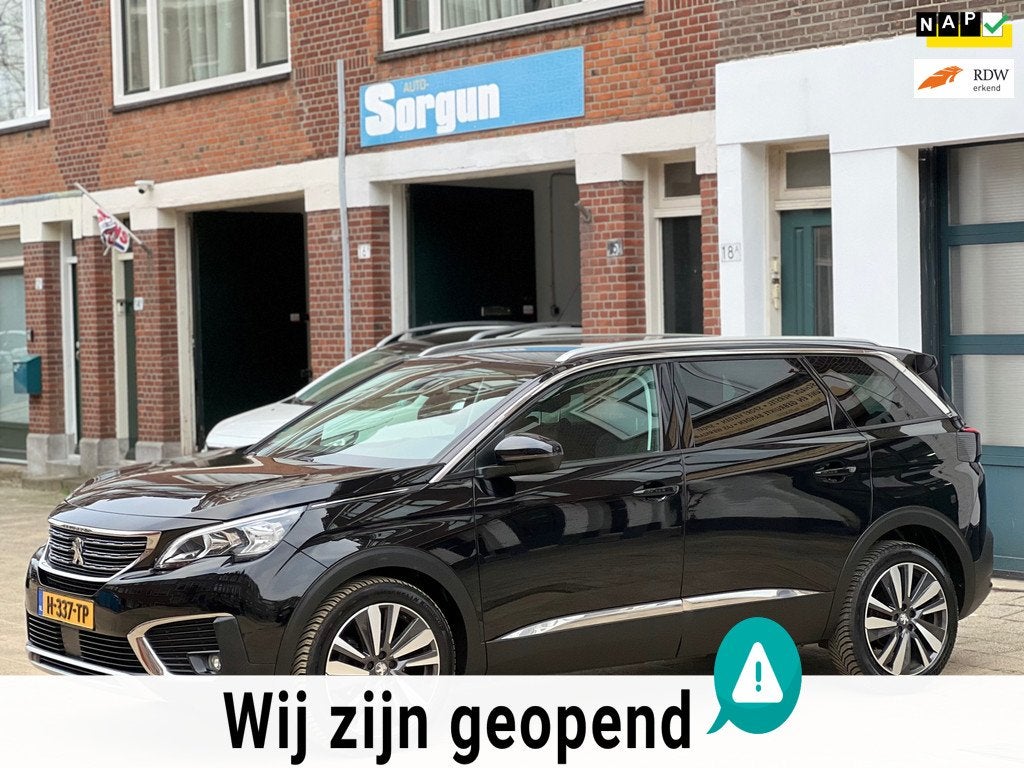 Peugeot 5008 1.2 PureTech Allure-7 persoons-nieuwe distribut, Auto's, Peugeot, Gebruikt, Euro 6, 1199 cc, Zwart
