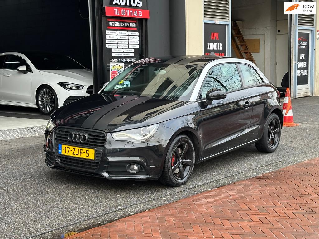 Audi A1 1.4 TFSI Ambition Automaat Clima Xenon/Led, Euro 5, Stof, 4 cilinders, 4 stoelen