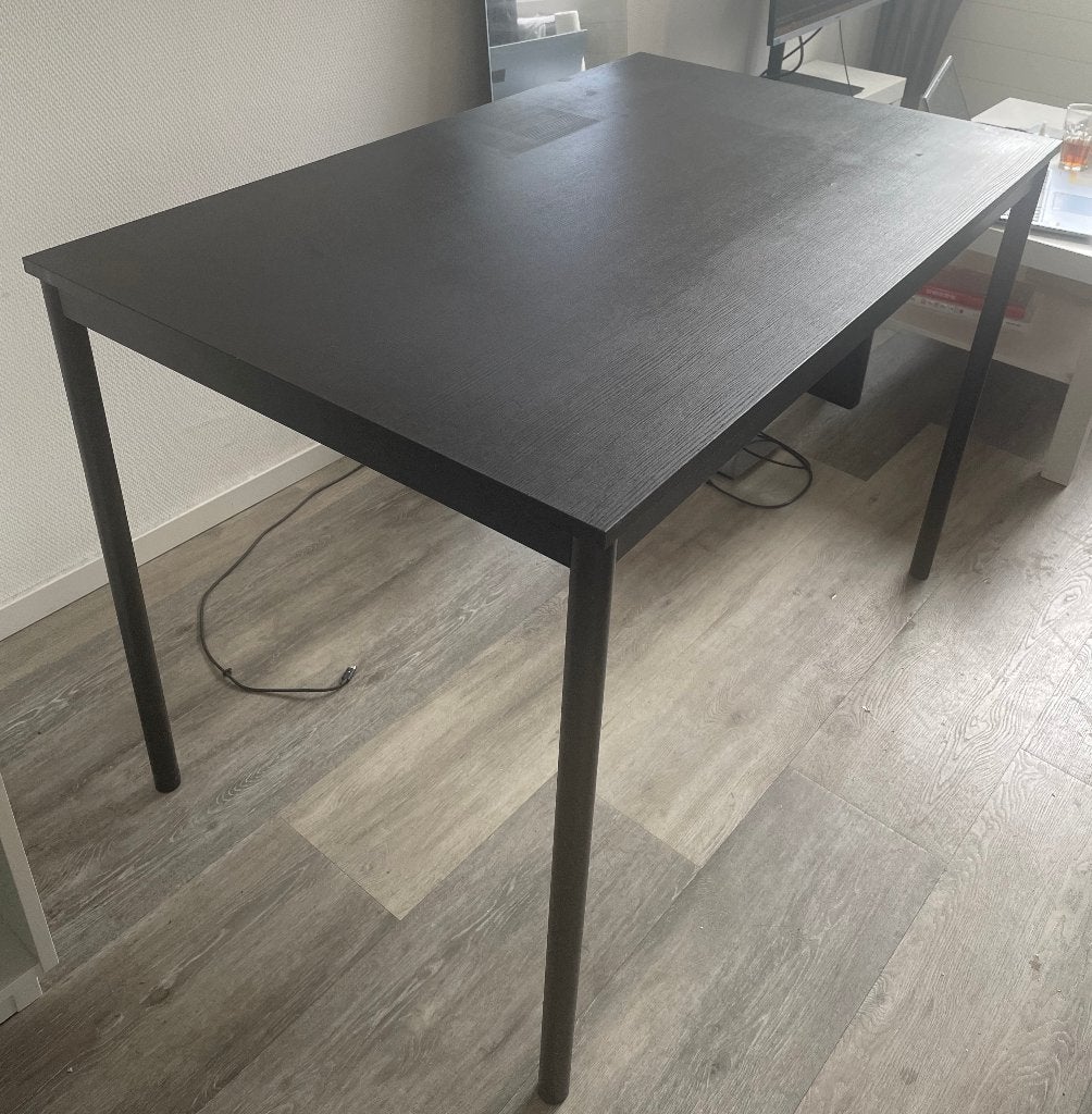 Table, Black (Will be available in mid Oct), Huis en Inrichting, Zwart, Hout, Ophalen of Verzenden, Zo goed als nieuw