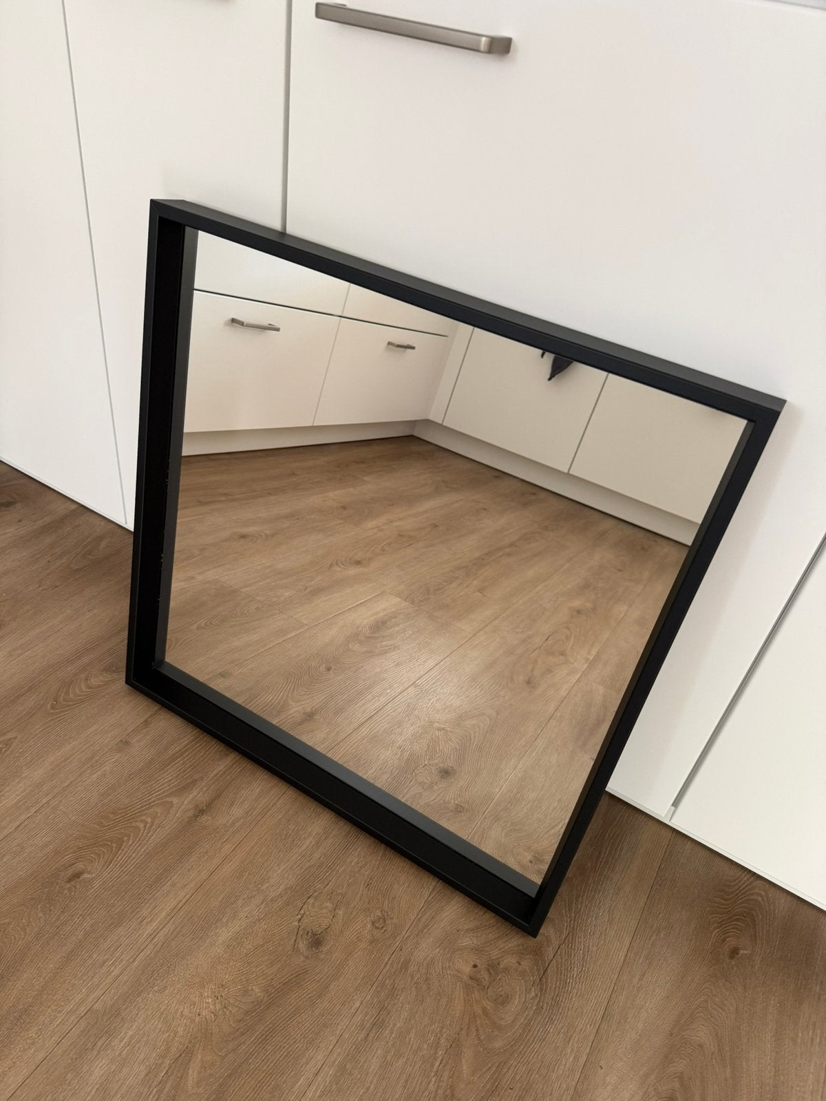 Zwarte vierkante spiegel van Ikea, Ophalen, Minder dan 50 cm, Vierkant, Zo goed als nieuw