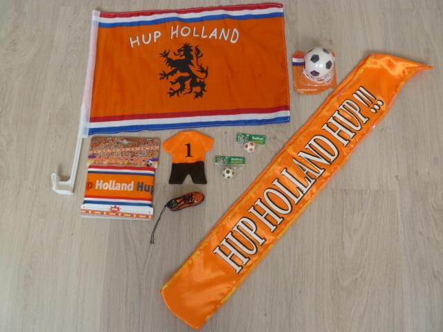 Oranje artikelen voor oa. voetbal supporters. Nieuw. Divers., Ophalen of Verzenden, Nieuw, Overige binnenlandse clubs, Overige typen