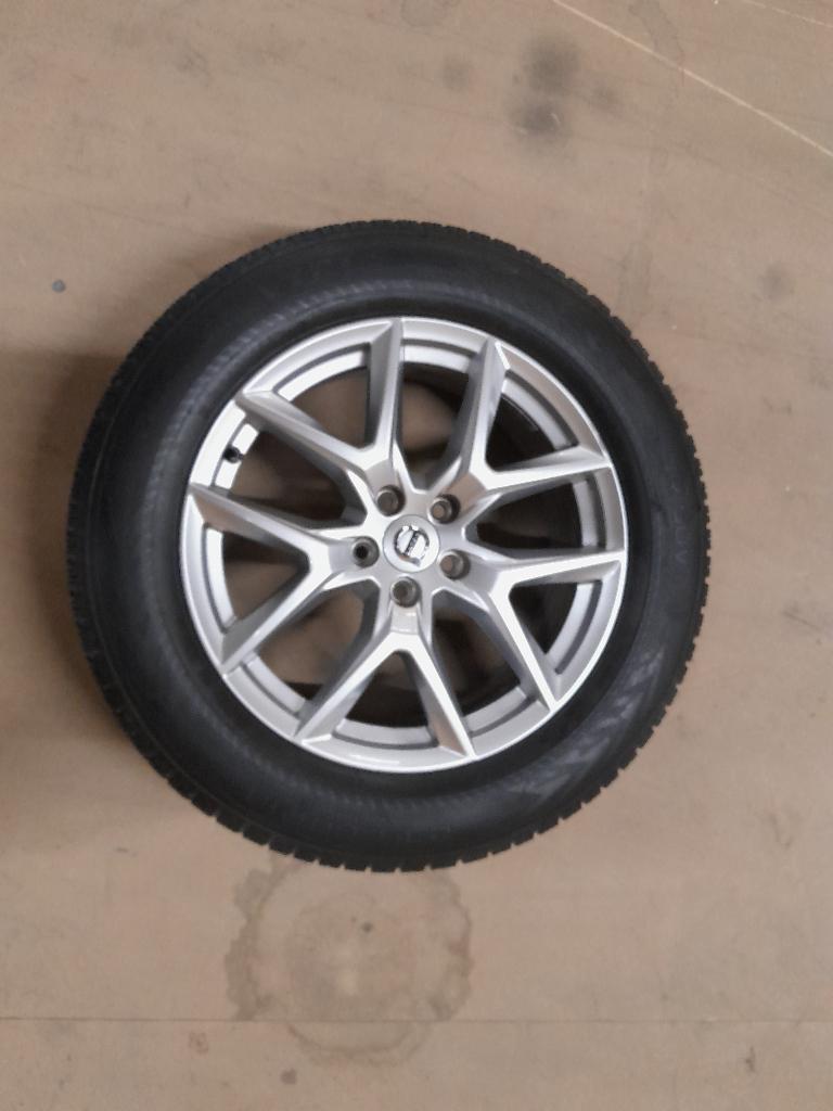 Originele volvo xc60 18" tucan velgen met nokian winterband, Auto-onderdelen, Ophalen, 18 inch, Gebruikt, Velg(en)
