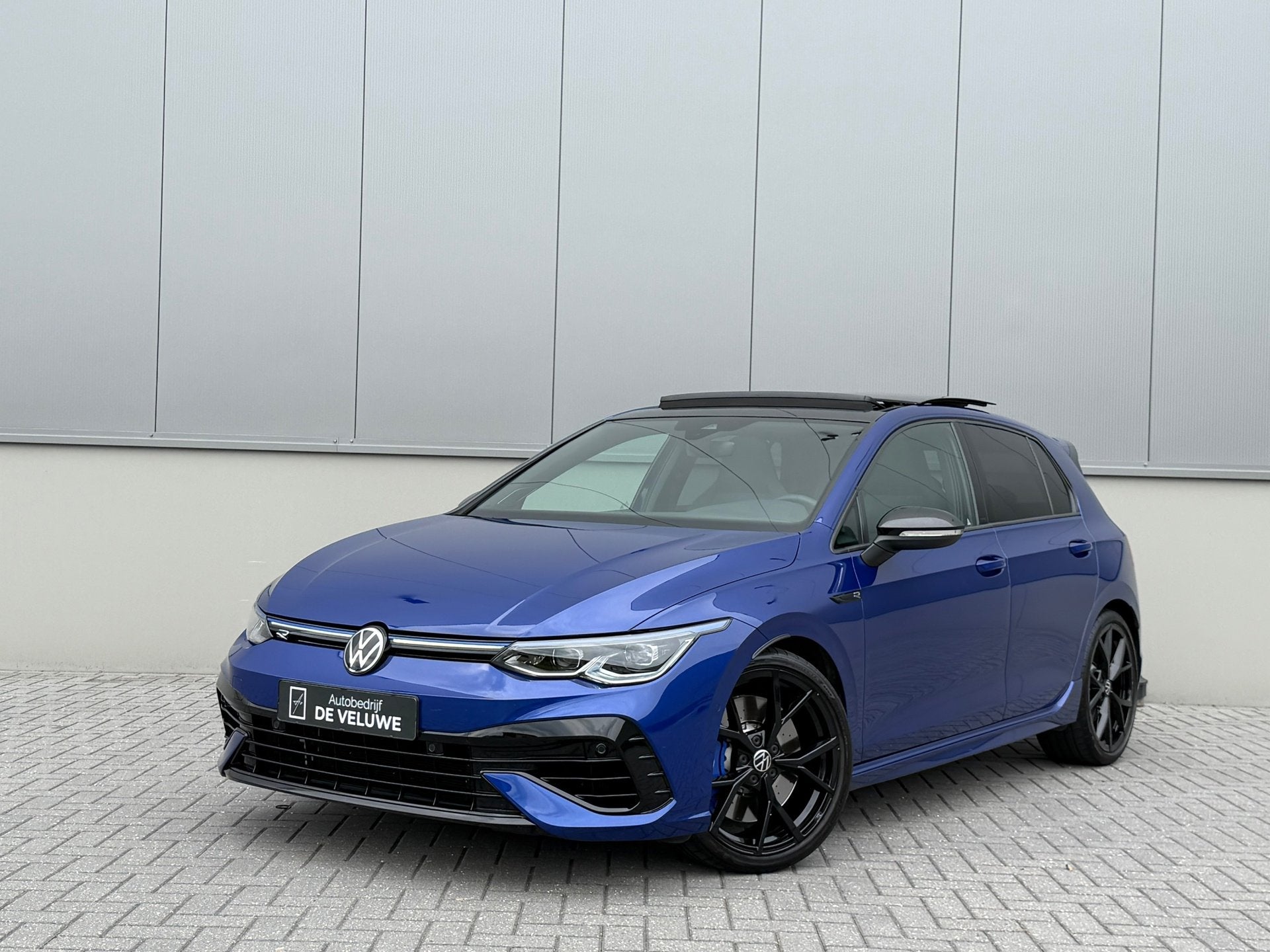 Volkswagen Golf 2.0 TSI R 4Motion Performance Akrapovic H&K, Auto's, Dealer onderhouden, Gebruikt, 4 cilinders, Leder en Stof