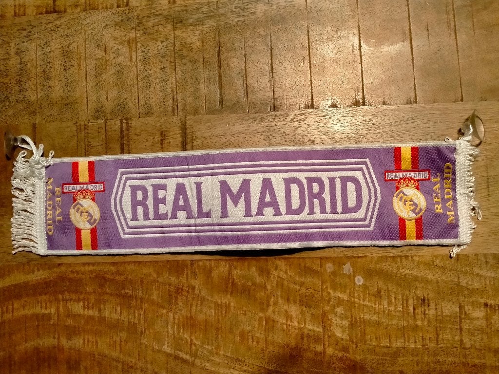 Real Madrid Spanje voetbal vaantje club vintage met zuignap, Ophalen of Verzenden, Gebruikt, Buitenlandse clubs, Overige typen