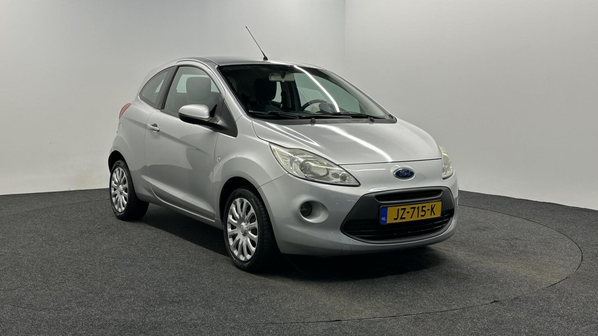 Ford Ka 1.2 Trend AIRCO STUURBEKRACHTIGING., Voorwielaandrijving, Stof, Gebruikt, 1242 cc