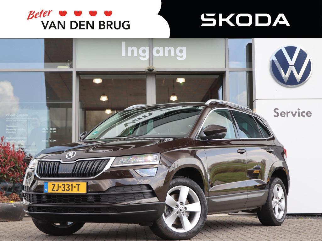 Skoda Karoq 1.5 TSI 150 pk DSG ACT Ambition Business | Trekh, Stof, 4 cilinders, Karoq, Bedrijf