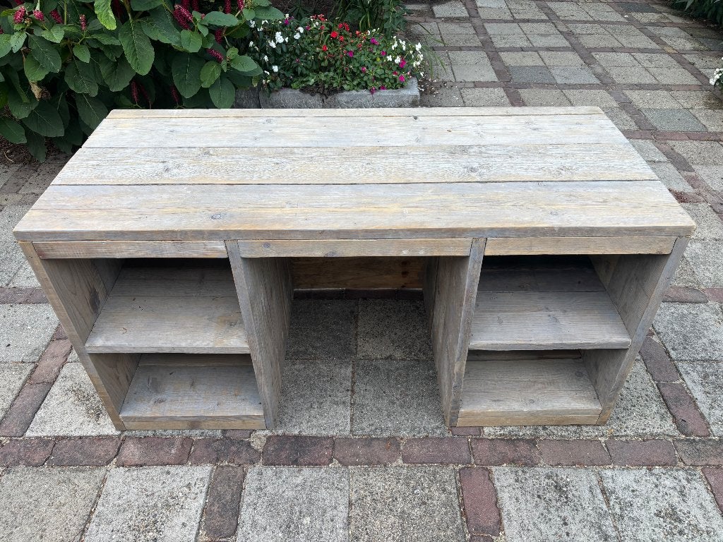 Bureau (steigerhout grijs), Ophalen, Hout, Schoolbureau, Zo goed als nieuw