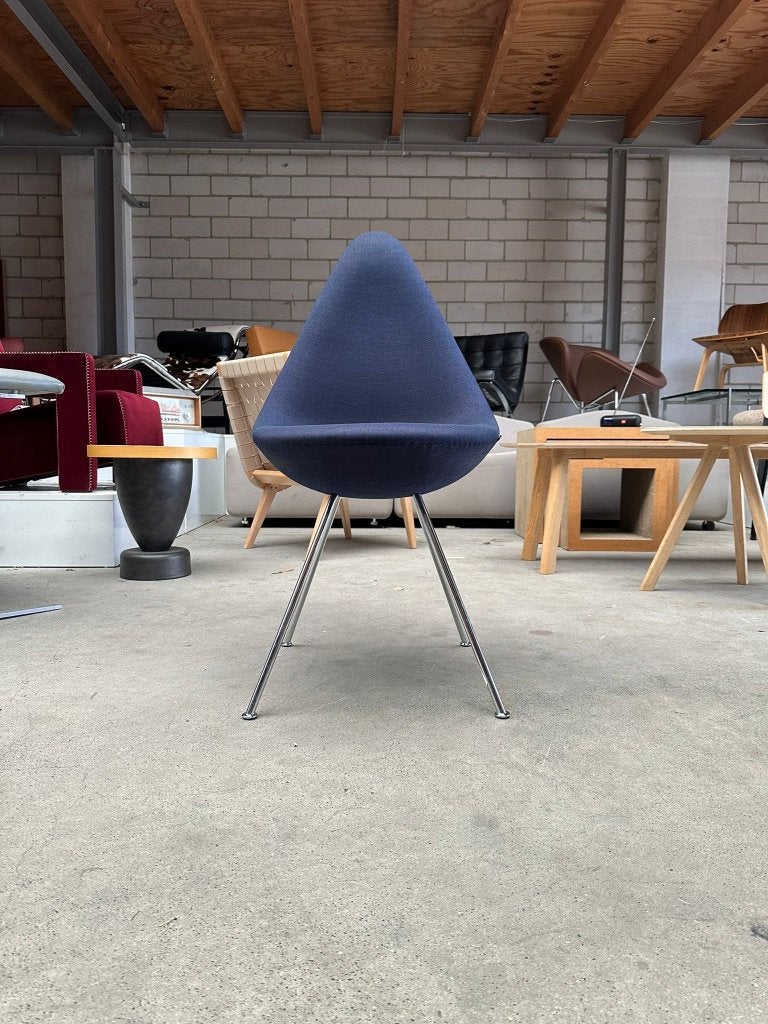 Fritz Hansen 3110 Drop Chair, Arne Jacobsen (voorraad: 4), Ophalen, Gebruikt, Blauw, Vintage