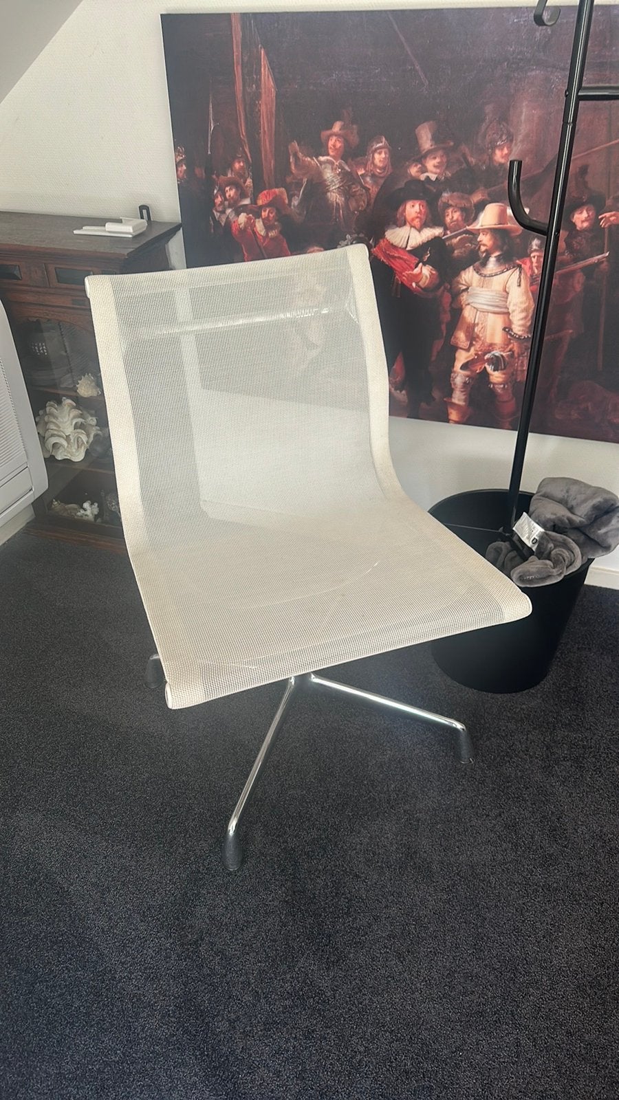 Originele Vitra Eames (bureau)stoel type EA106, Ophalen, Gebruikt, Design, Eén