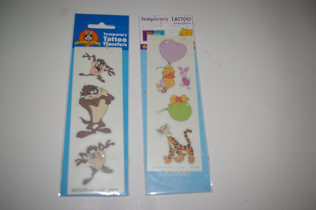 Winnie the Pooh en Looney Tunes tattoo transfers   Nieuw, Ophalen of Verzenden, Nieuw, Film, Tv of Omroep
