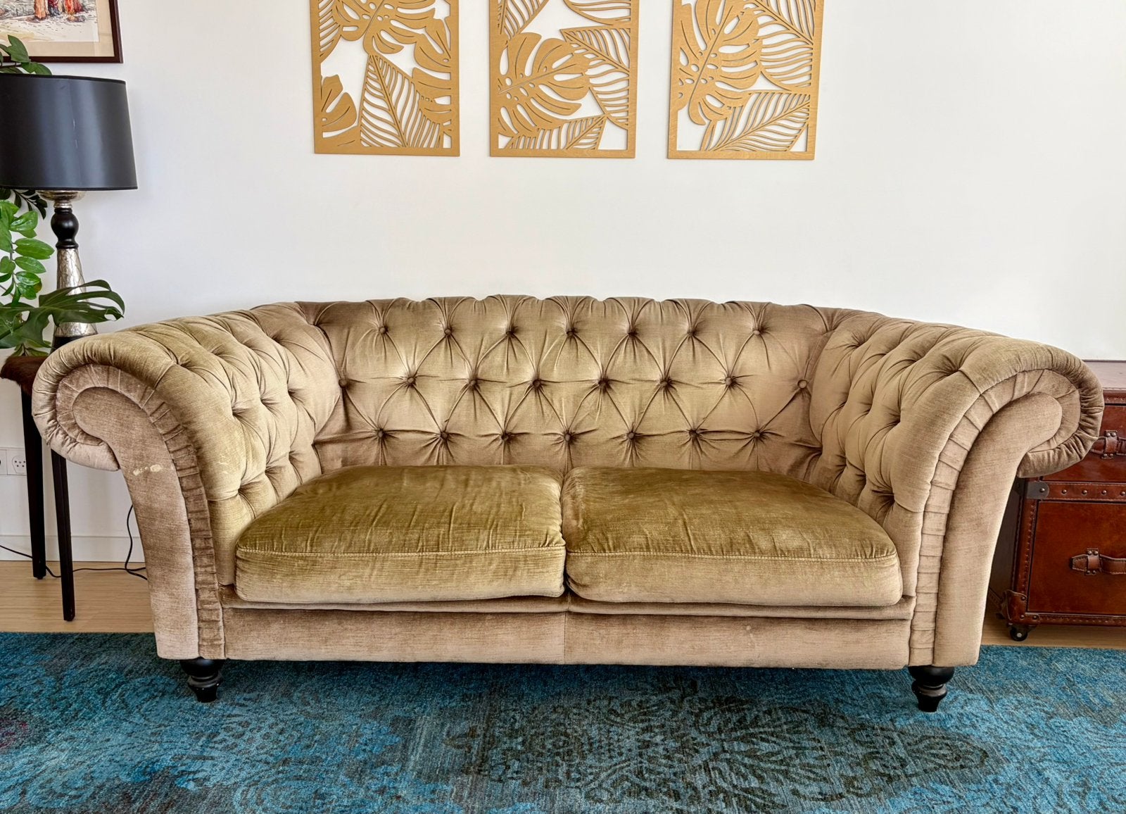 Velvet Chesterfield Sofa- The One, Ophalen, Gebruikt, Tweepersoons, 75 tot 100 cm