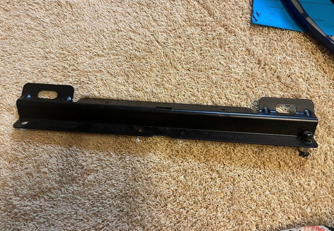 Scania mounting bracket 2351066 zwart origineel, Ophalen of Verzenden